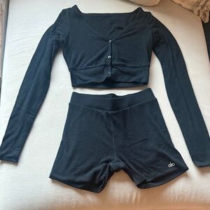 ALO Yoga Black Long-Sleeve Cropped Top & High-Waist Shorts Set